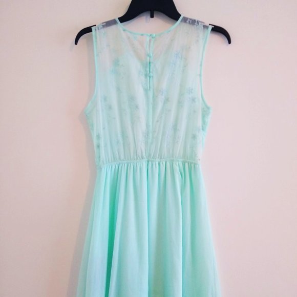 Aqua Lace Cocktail Dress - Picture 2 of 4